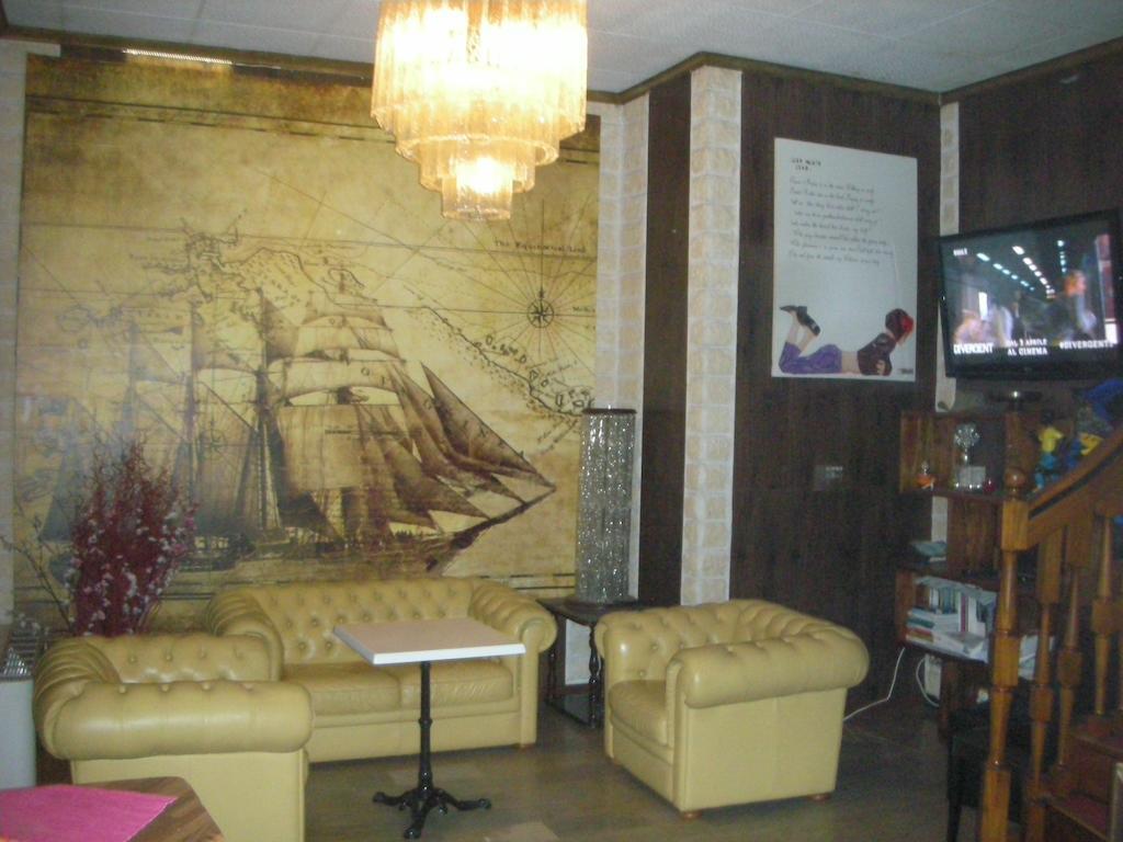 Hotel Total 3*